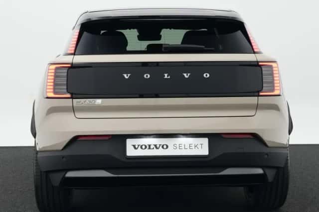 Volvo EX30 (2026) thumbnail 6