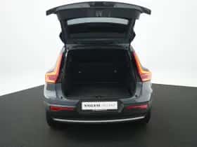 Volvo XC40 (2022) thumbnail 13