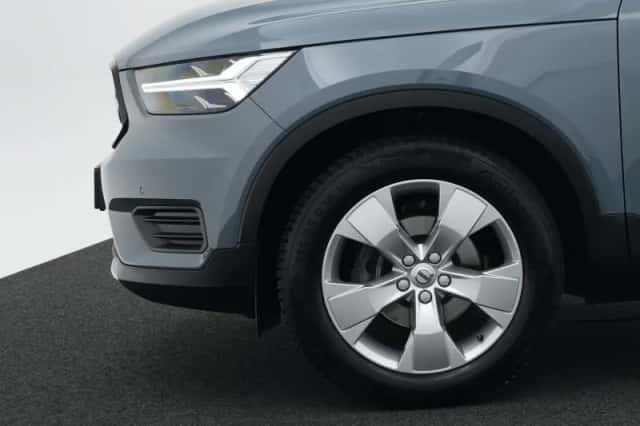 Volvo XC40 (2022) thumbnail 16