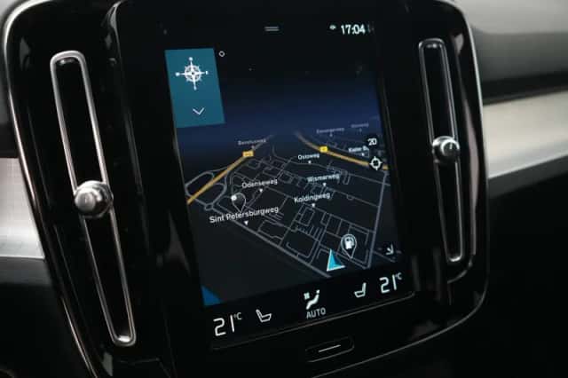 Volvo XC40 (2022) thumbnail 18