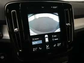 Volvo XC40 (2022) thumbnail 24