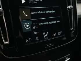 Volvo XC40 (2022) thumbnail 25