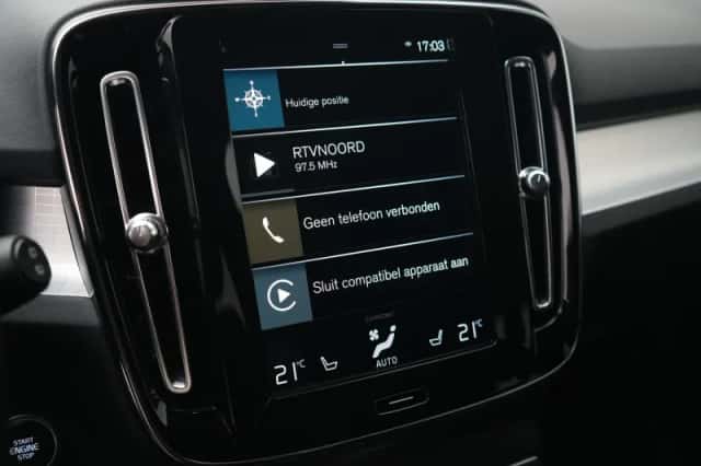 Volvo XC40 (2022) thumbnail 30