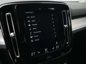Volvo XC40 (2022) thumbnail 33