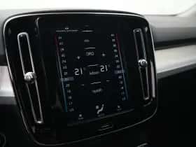 Volvo XC40 (2022) thumbnail 35