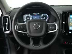 Volvo XC40 (2022) thumbnail 36