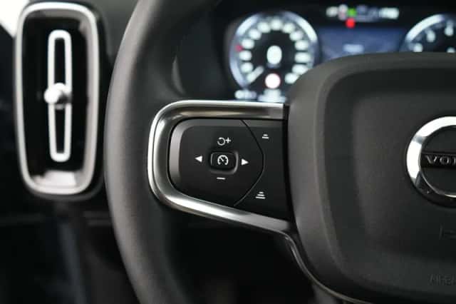 Volvo XC40 (2022) thumbnail 37