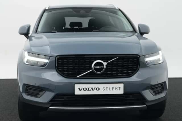 Volvo XC40 (2022) thumbnail 5