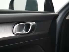 Volvo XC40 (2022) thumbnail 45
