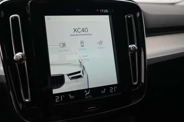 Volvo XC40 (2022) thumbnail 47