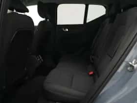 Volvo XC40 (2022) thumbnail 10