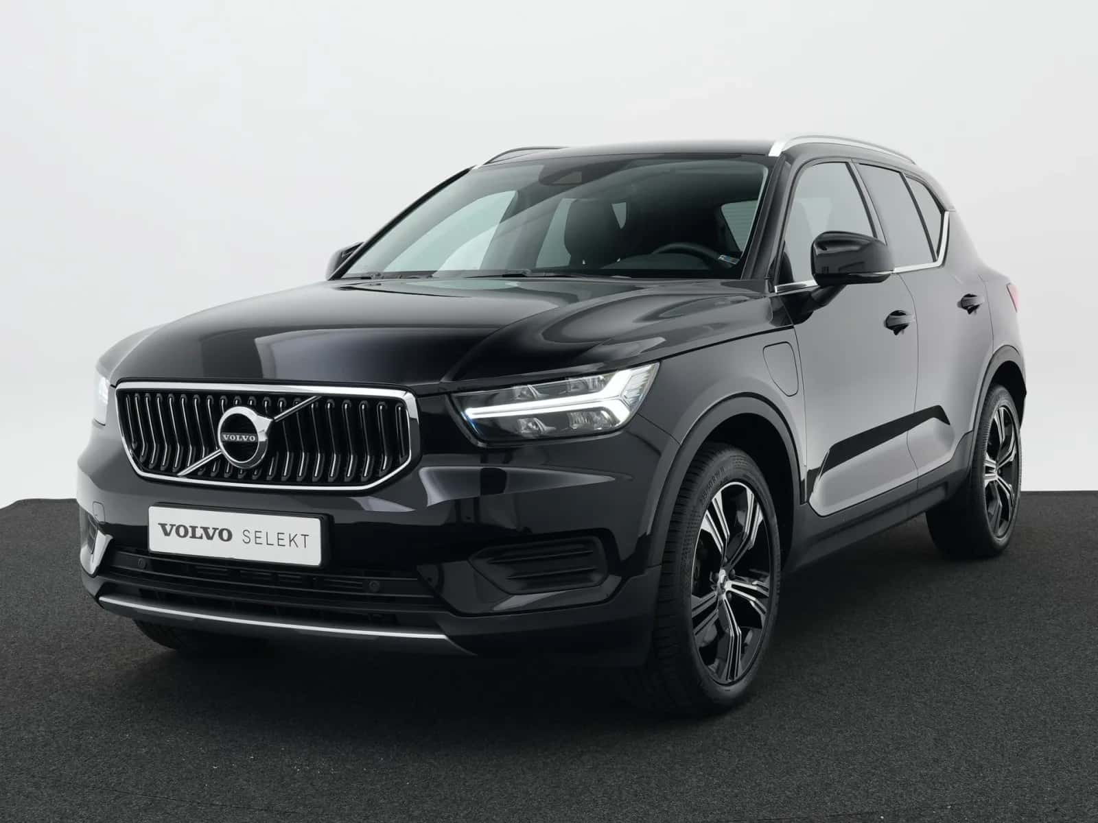 Volvo XC40 (2022) — foto 1