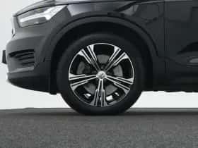Volvo XC40 (2022) thumbnail 16