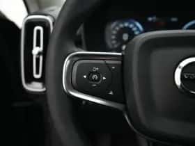 Volvo XC40 (2022) thumbnail 30