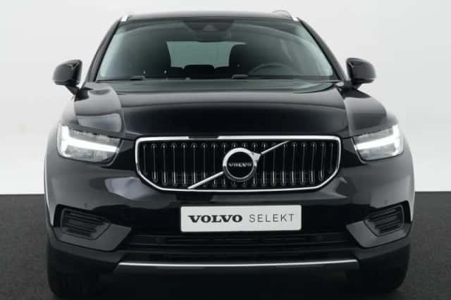Volvo XC40 (2022) thumbnail 5