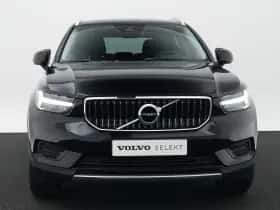 Volvo XC40 (2022) thumbnail 5