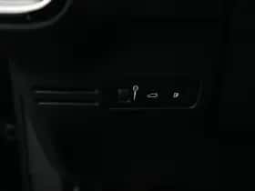Volvo XC40 (2022) thumbnail 49