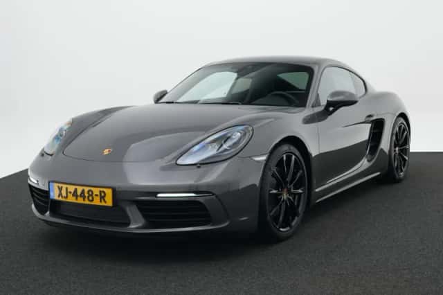 Porsche 718 Cayman (2019) thumbnail 1