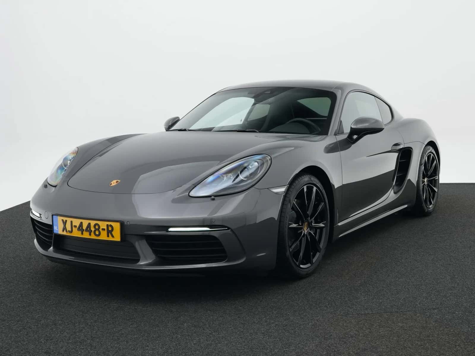 Porsche 718 Cayman (2019) — foto 1