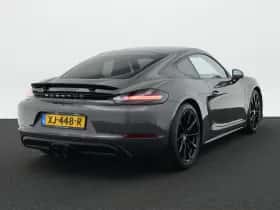 Porsche 718 Cayman (2019) thumbnail 2