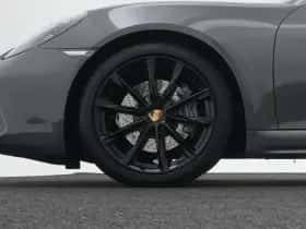 Porsche 718 Cayman (2019) thumbnail 11