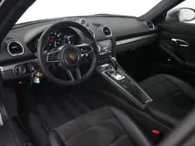 Porsche 718 Cayman (2019) thumbnail 7