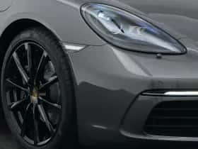 Porsche 718 Cayman (2019) thumbnail 10