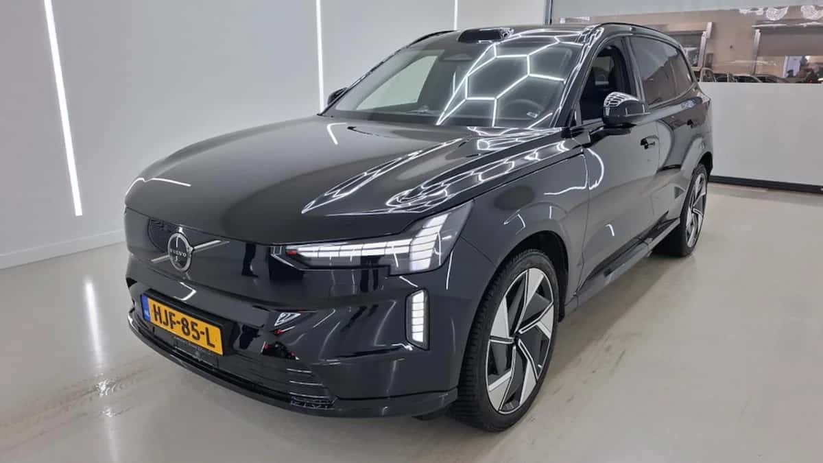 Volvo EX90 (2025) — foto 1