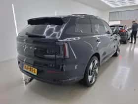 Volvo EX90 (2025) thumbnail 2