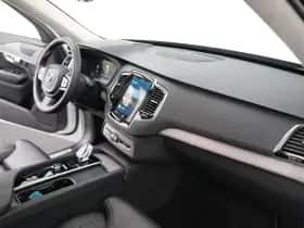 Volvo XC90 (2022) thumbnail 12