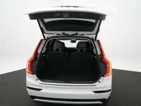 Volvo XC90 (2022) thumbnail 13