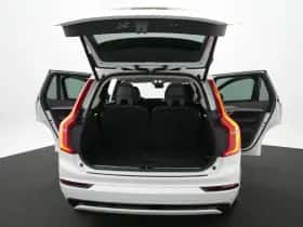 Volvo XC90 (2022) thumbnail 14