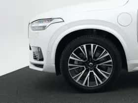 Volvo XC90 (2022) thumbnail 17