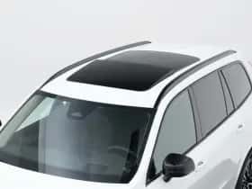 Volvo XC90 (2022) thumbnail 24