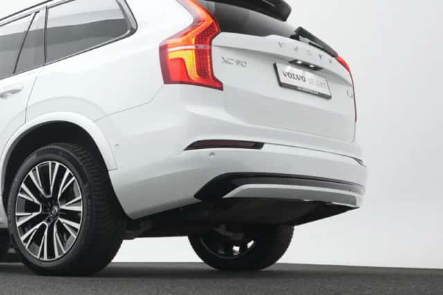 Volvo XC90 (2022) thumbnail 33