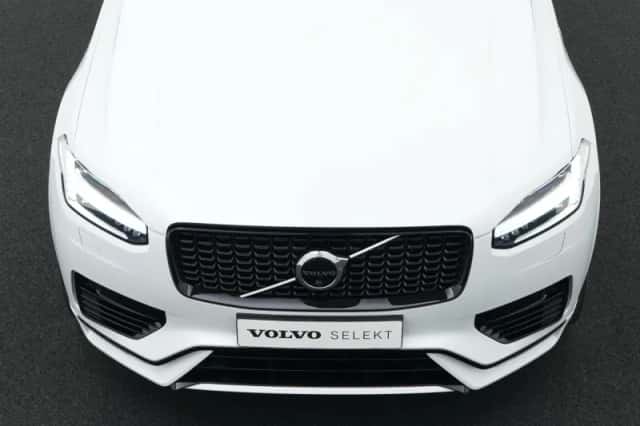 Volvo XC90 (2022) thumbnail 43