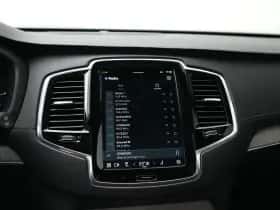 Volvo XC90 (2022) thumbnail 48