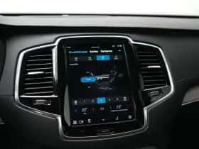 Volvo XC90 (2022) thumbnail 50