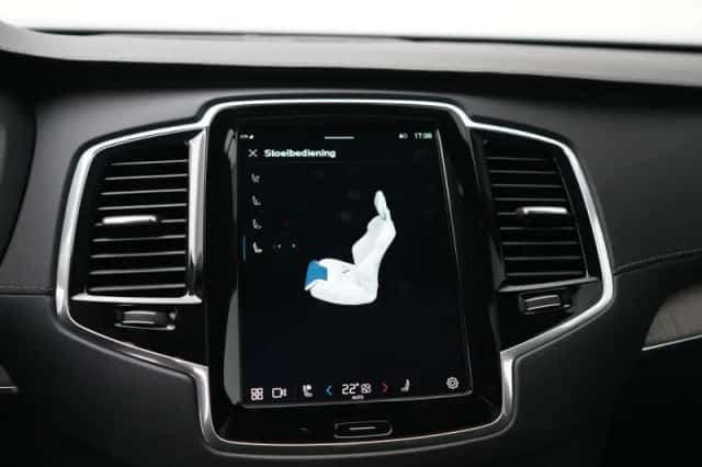 Volvo XC90 (2022) thumbnail 51