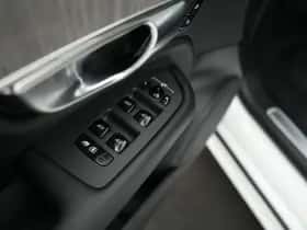 Volvo XC90 (2022) thumbnail 58