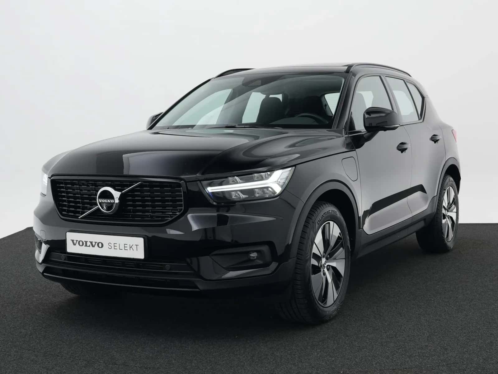 Volvo XC40 (2020) — foto 1
