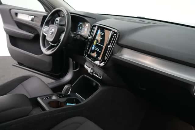 Volvo XC40 (2020) thumbnail 12