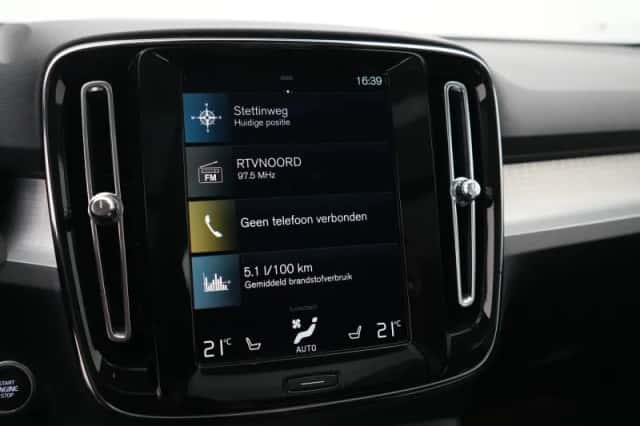 Volvo XC40 (2020) thumbnail 19