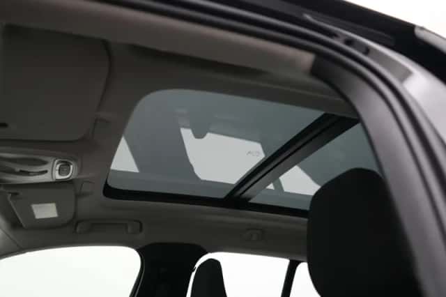 Volvo XC40 (2020) thumbnail 24
