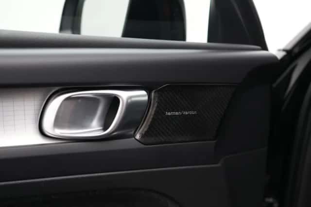 Volvo XC40 (2020) thumbnail 28