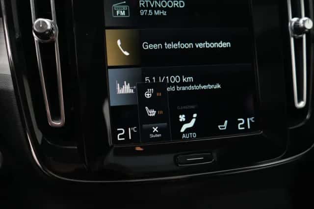 Volvo XC40 (2020) thumbnail 30