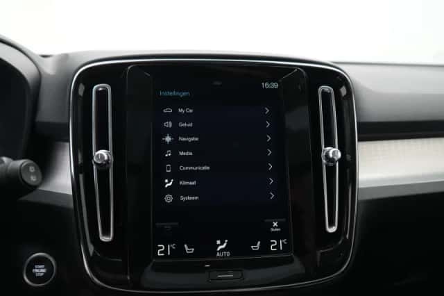 Volvo XC40 (2020) thumbnail 39