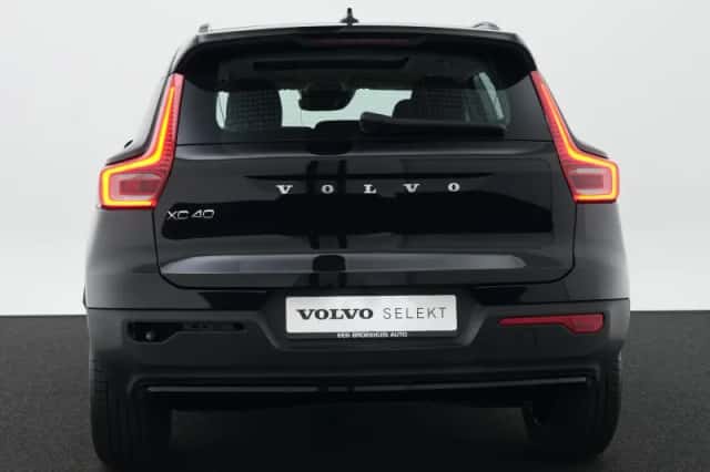 Volvo XC40 (2020) thumbnail 6