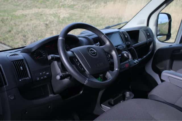 Opel Movano (2024) thumbnail 11