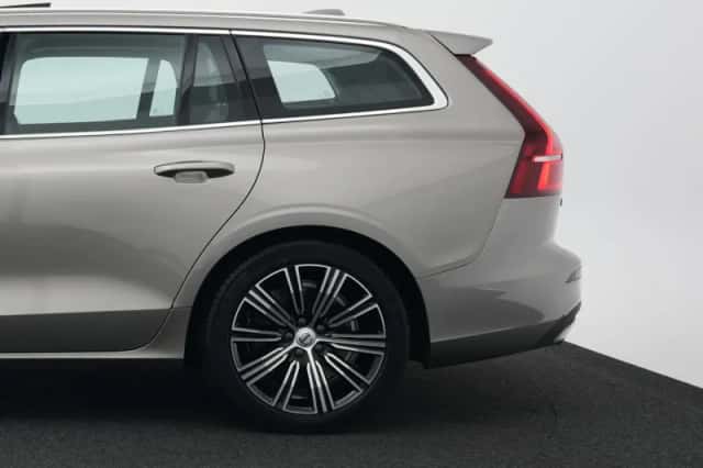 Volvo V60 (2019) thumbnail 34
